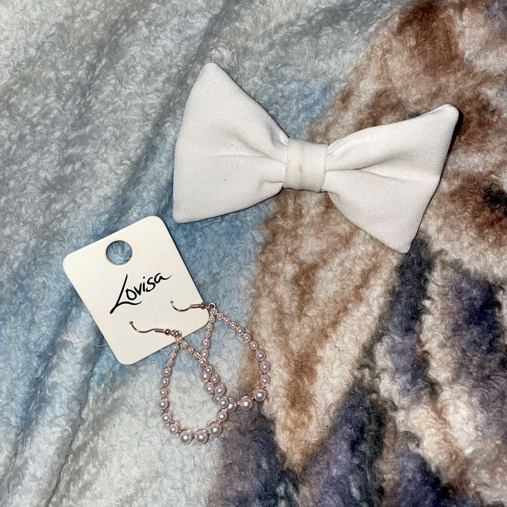 “Lovisa” Earrings for Sale!